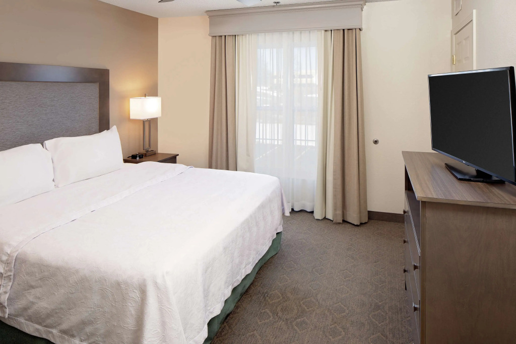 Homewood Suites by Hilton Hartford-Farmington