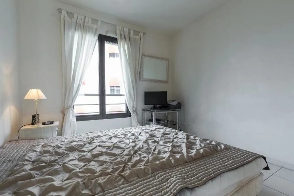 Spacious 3BR central - 6 pax - 2 mn from Croisette