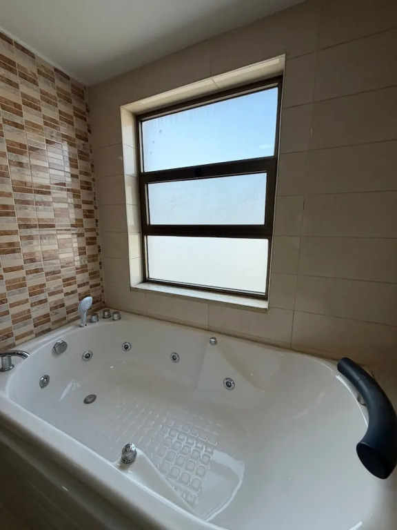 Al-burj Apartment With Stunning View 7th Floor