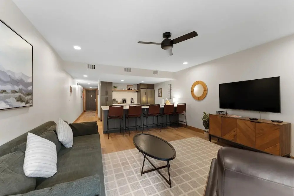 Mountain Side Condominiums 152, Building H