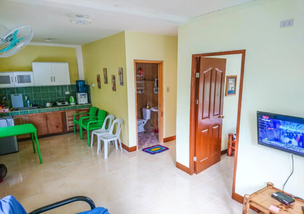 Mango House Apartments