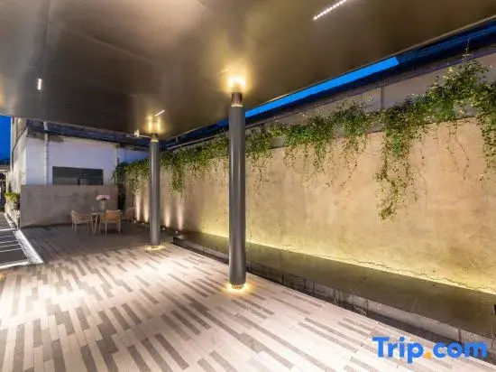 Qianshan Homestay