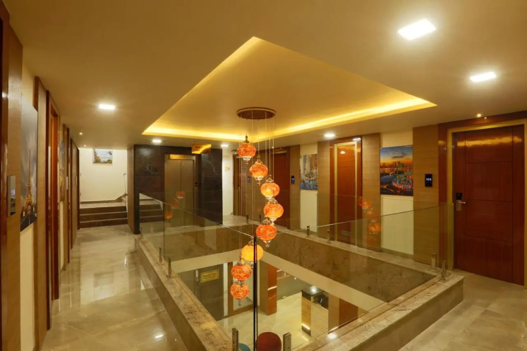 Hotel Omega - Gurgaon Central
