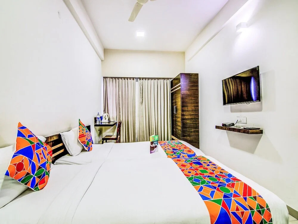 Silicon Hearth 3 By FabHotel