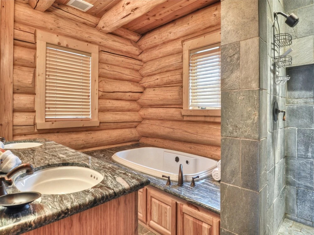 No. 46 High Timber Log Estate - 5 Br Home