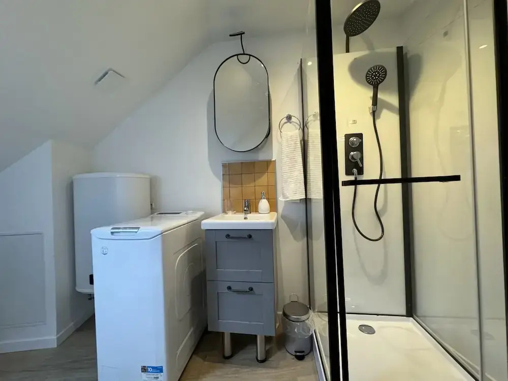 Modern Comfort in the Heart of Le Mans