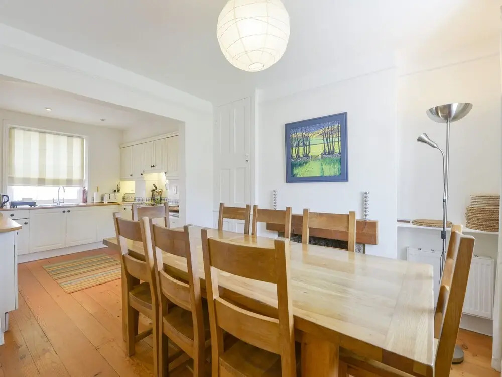 4 Coastguards Cottage