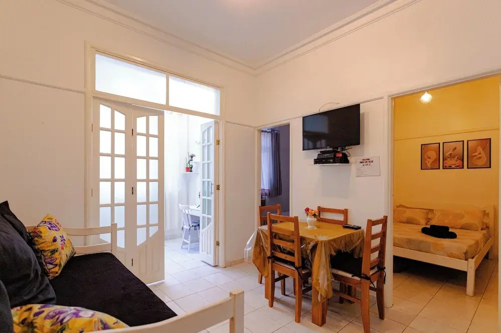 SUH Copacabana 103 Posto 6