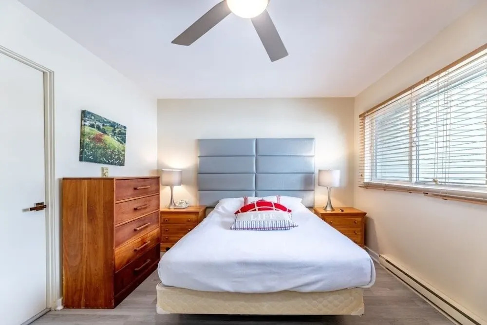 Telemark 5 4 Bedroom Condo by RedAwning