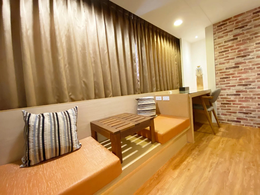 Taichung Old F Hotel