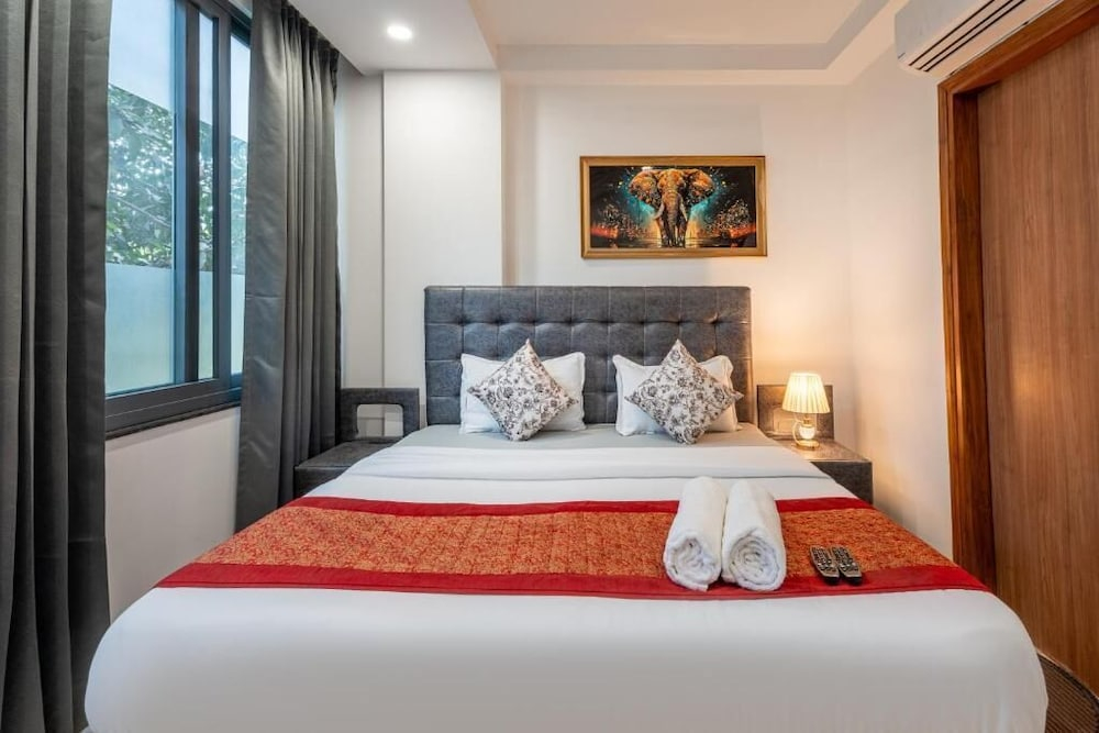 Fortune Home 3Bhk,Saket Near Max Hospital E-69
