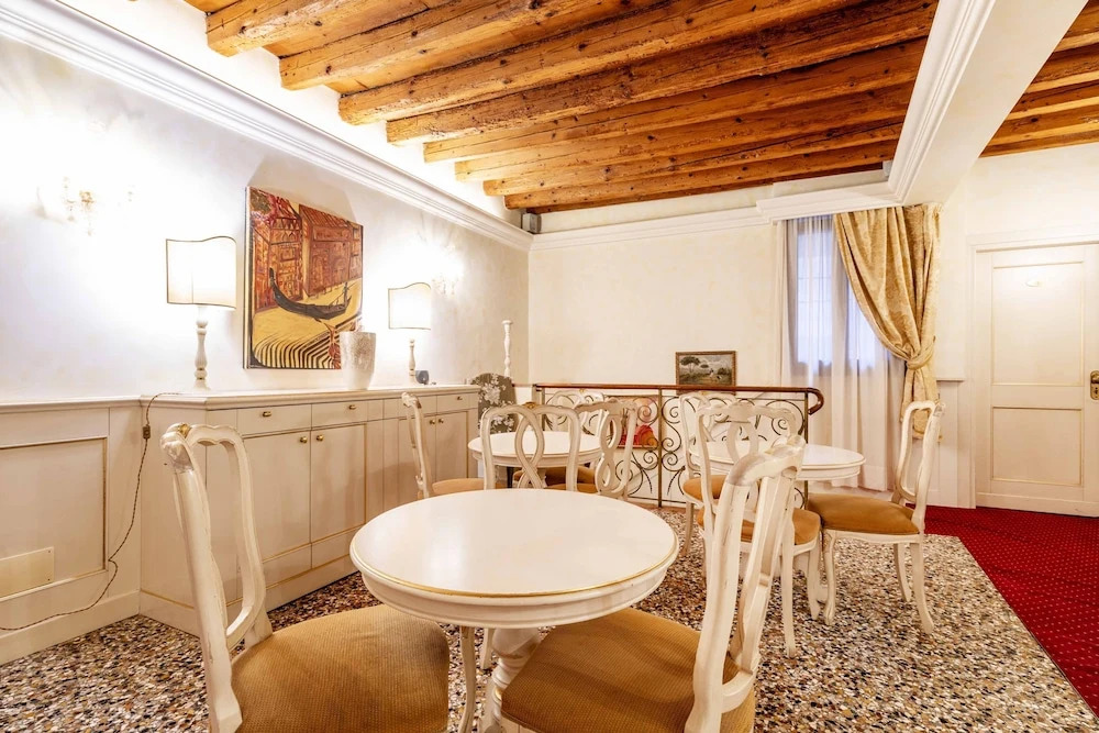 Ca di Malta Room 5 by Wonderful Italy
