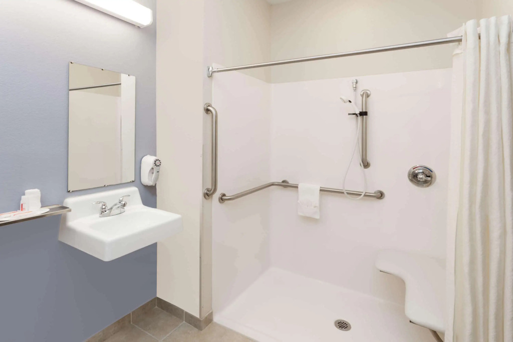 Microtel Inn and Suites Elkhart