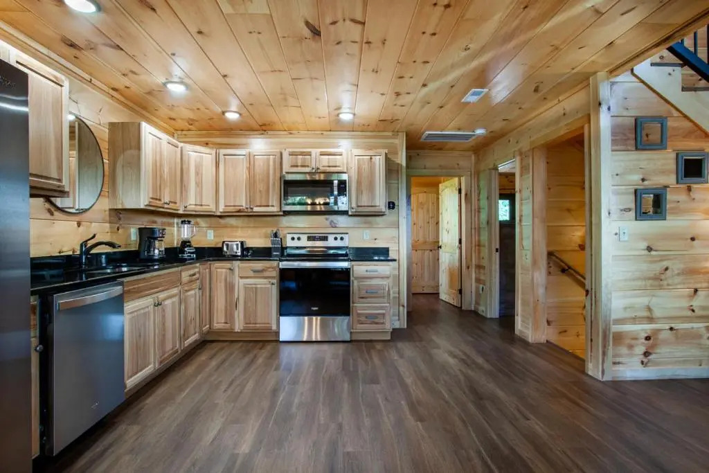 Bandit Lodge BRAND NEW CABIN w Pool