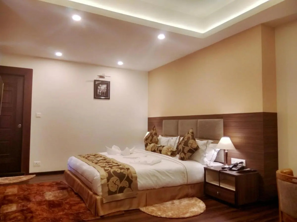 Pearl Retreat