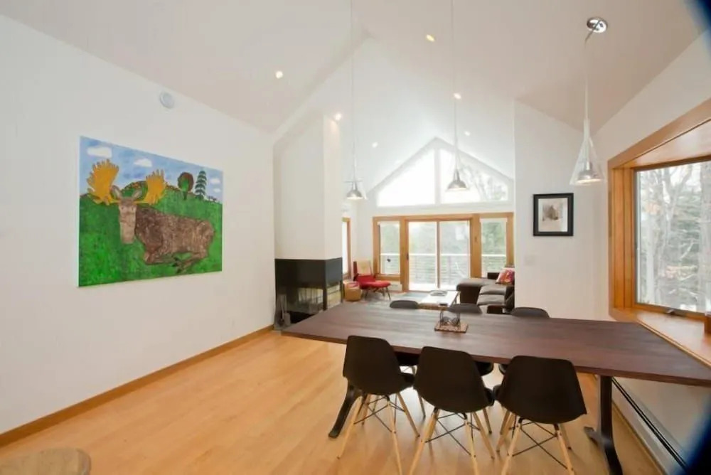 Mid_modern 4 BR