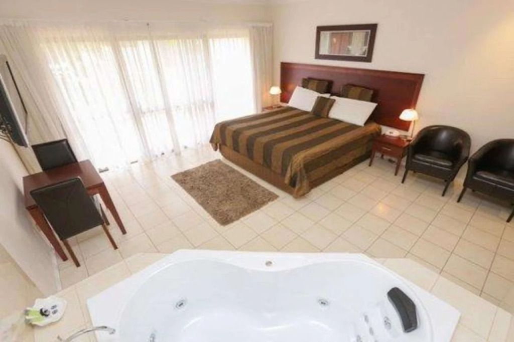 Comfort Inn Deakin Palms