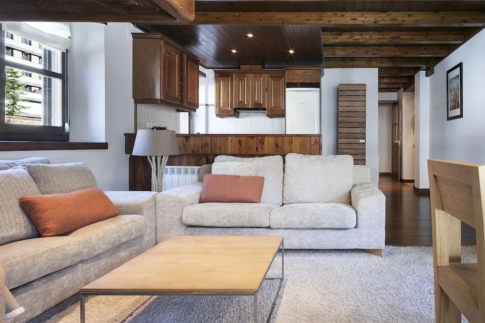 Luderna - Apartamento Val de Ruda A6 Porèra