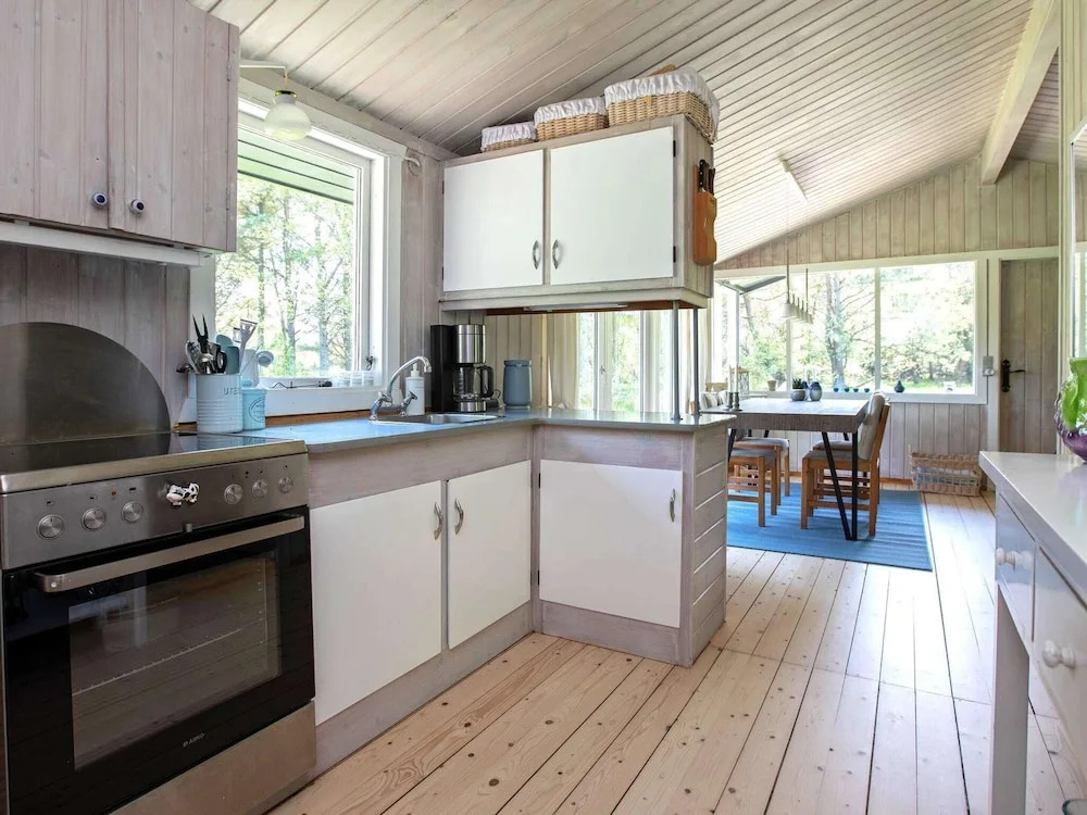5 Person Holiday Home in Albaek