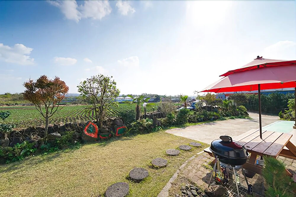 Jeju Windbell Sound Pension