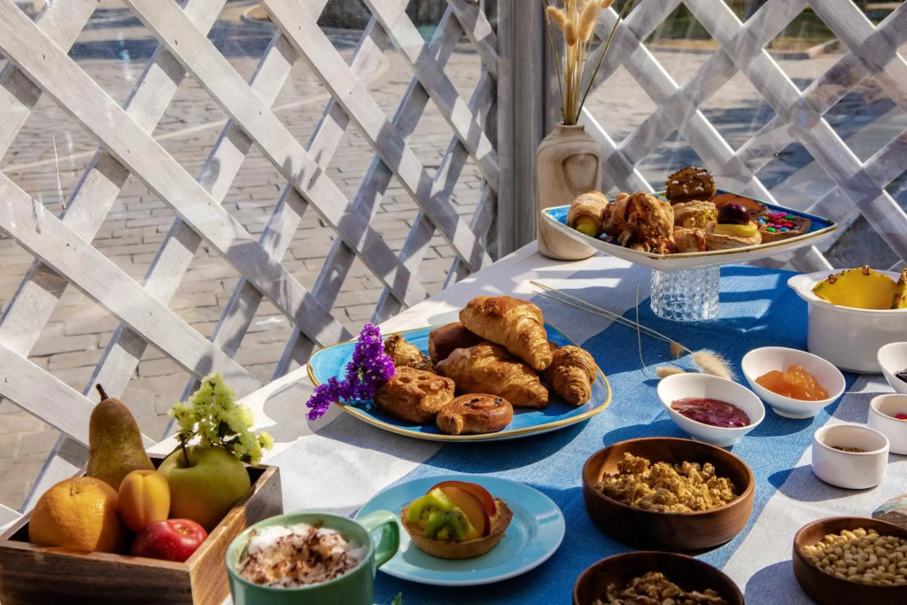 Miramare Hotel Ristorante Convegni aperto tutto lanno