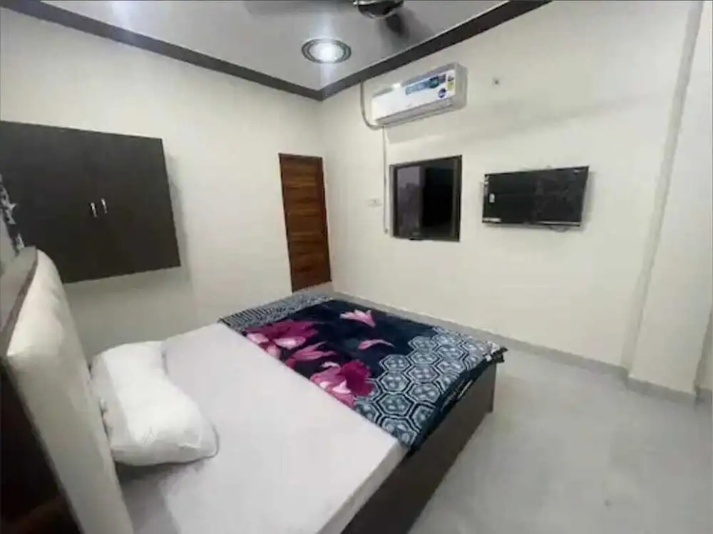 Shree Jee Home Stay