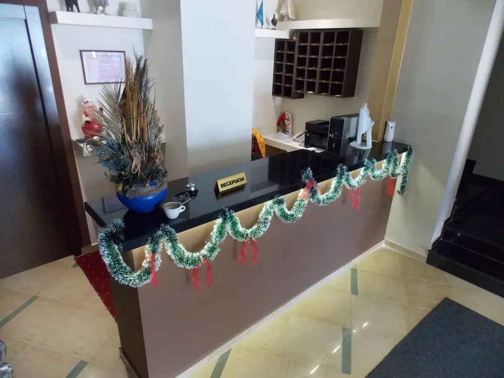 New Heaven Hotel