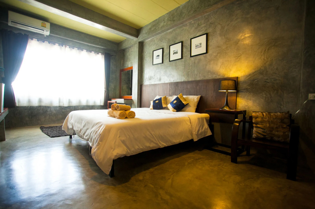 Afterglow hostel