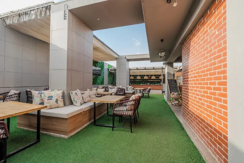 Stay Studio Hotel & Residences