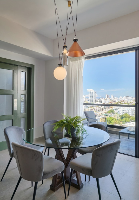Pano View Experience Downtownsd Pool Gym 2BR