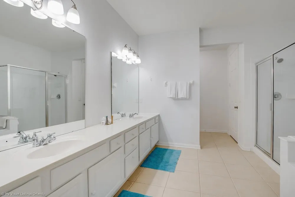 Spacious 3bd/2ba Home With Balcony - Close to Universal and Convention Center! 3vc305