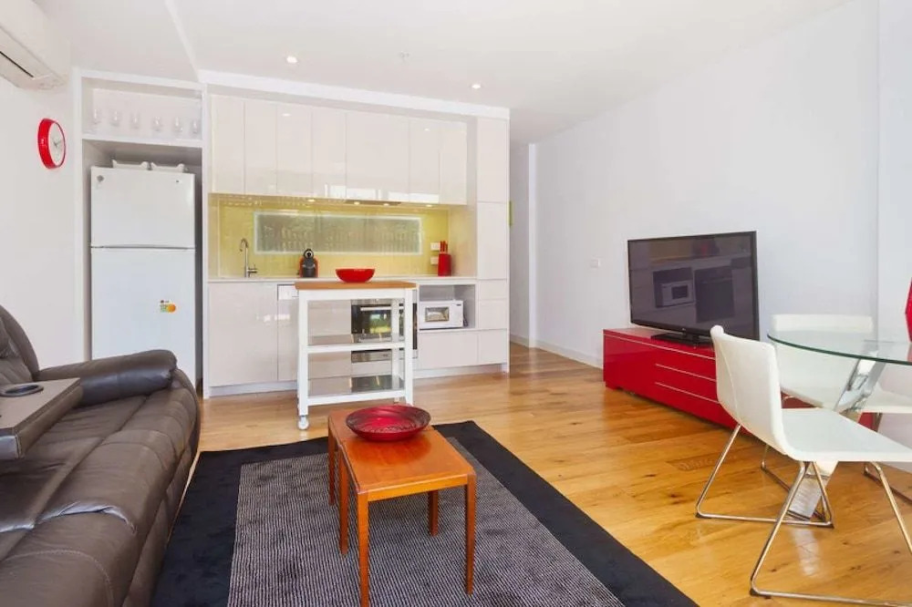 Port Melbourne Executive Living