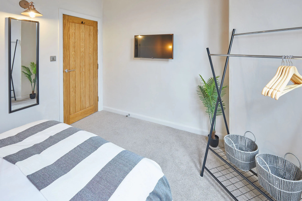 Host & Stay - North Marine House