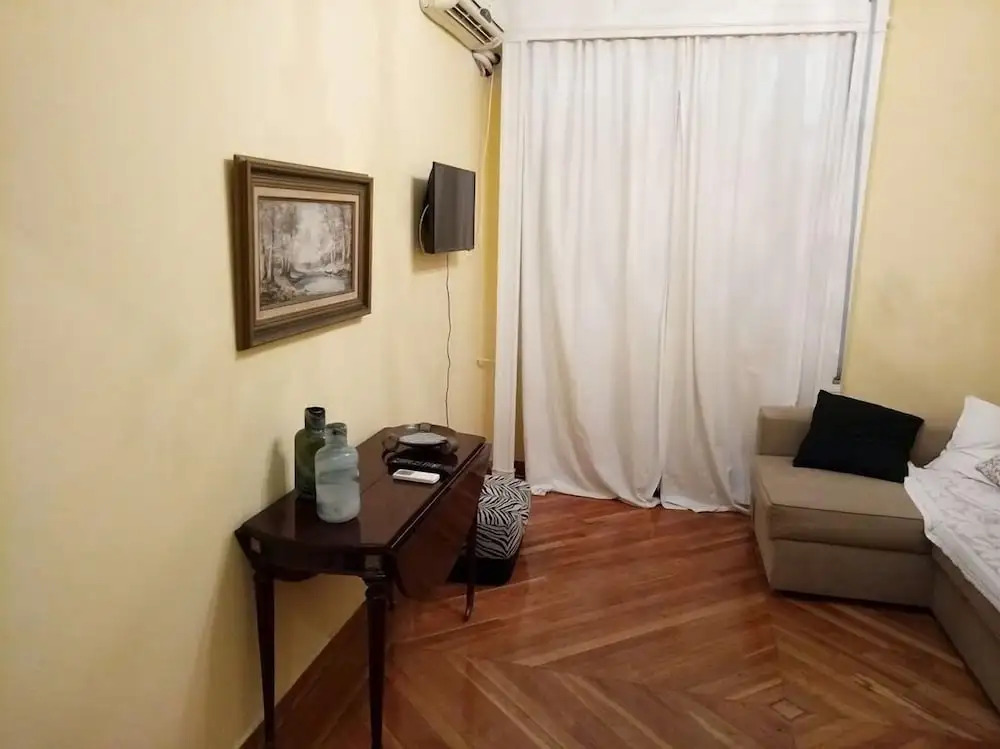 Elegant Apartment next to Archaeological Museum