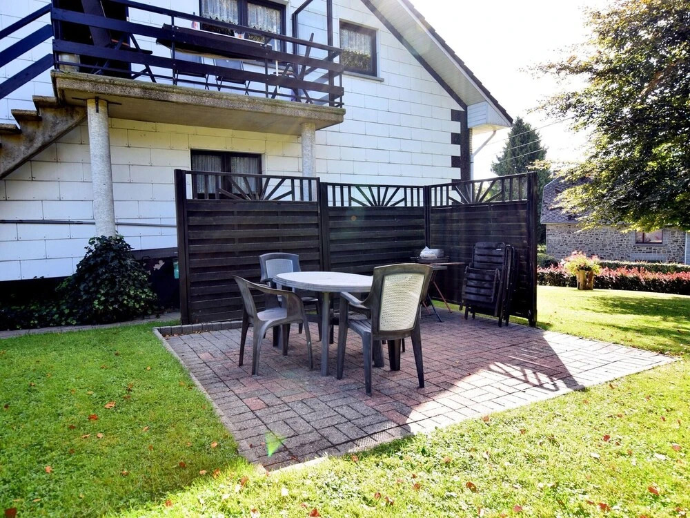 Apartment near forest in Nidrum