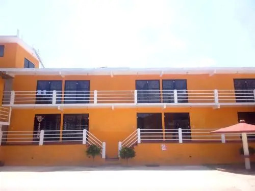 Hotel Girasoles