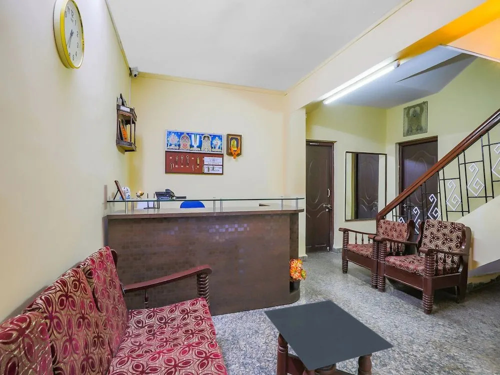 OYO 36088 Sanman Hotels
