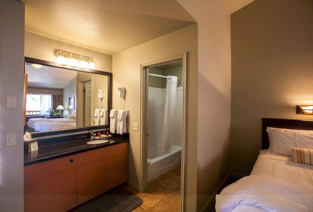 Flanigan`s Resort and Spa