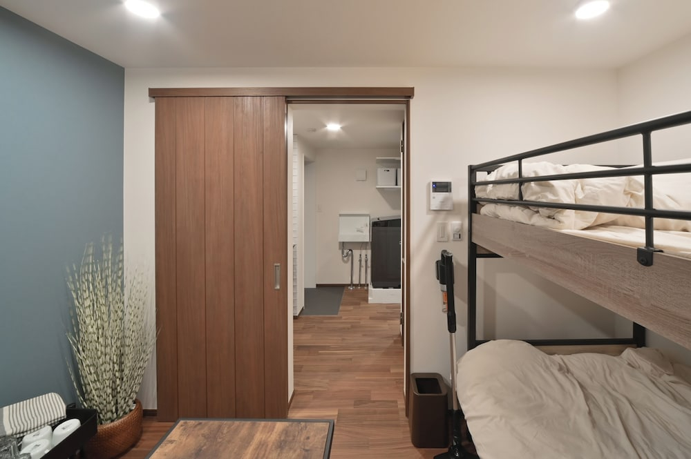 Stylewood Nishi-Shinjuku by Tranova
