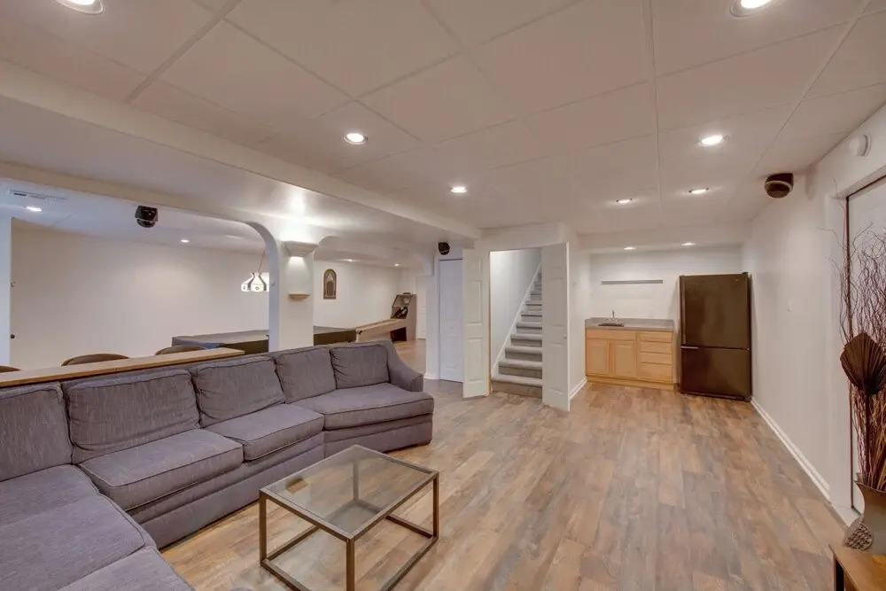 Game Room & Covered Patio: Hummelstown Hideaway