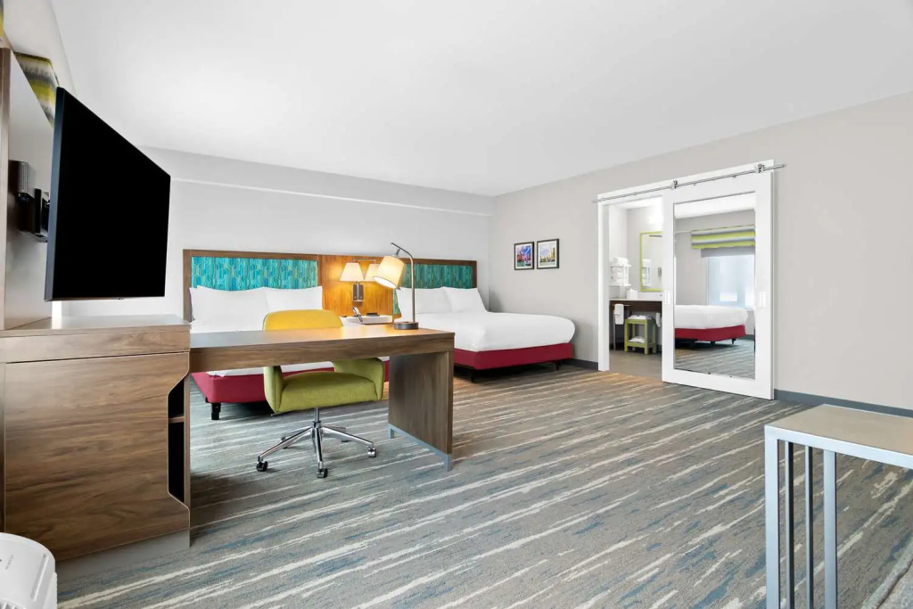 Hampton Inn & Suites by Hilton Chicago Medical District UIC