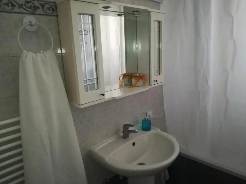 2nd Floor Apartment In Volos