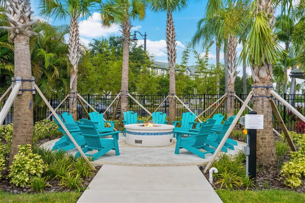 Vista Cay Condo w FREE Resort Access, near Disney