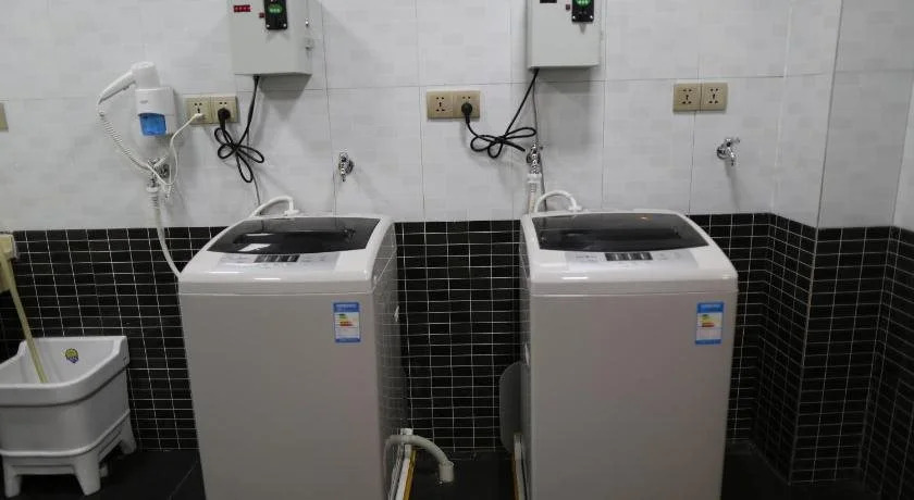 Luoyang Anximen Young Hostel