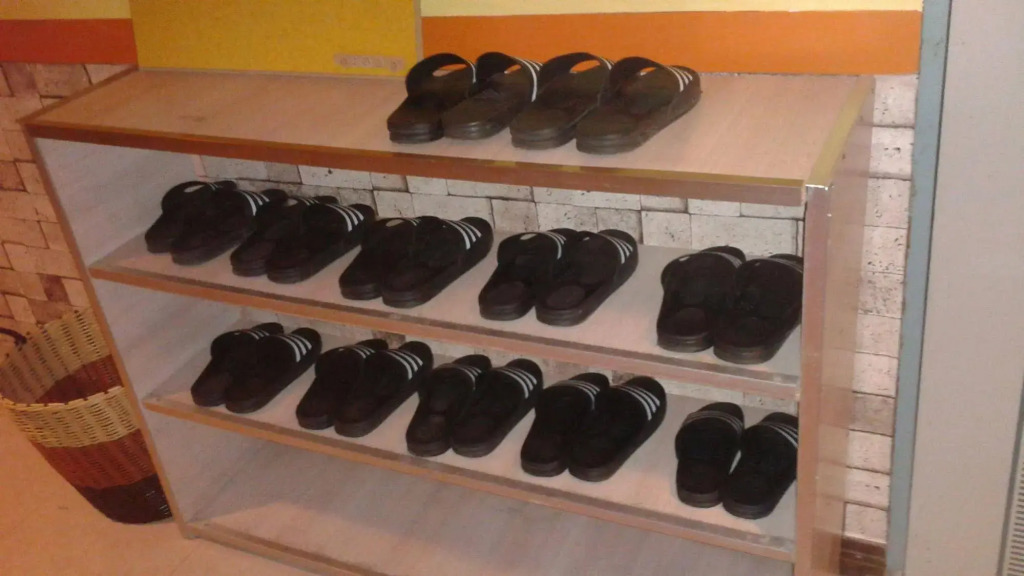 Yes Guesthouse - Hostel