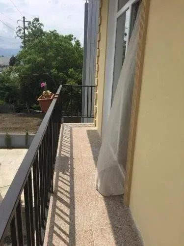 Semeinyi Otel V Kobuleti
