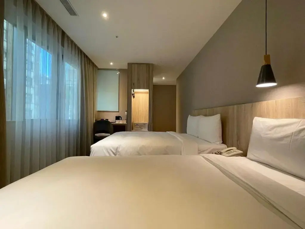 N Hotel