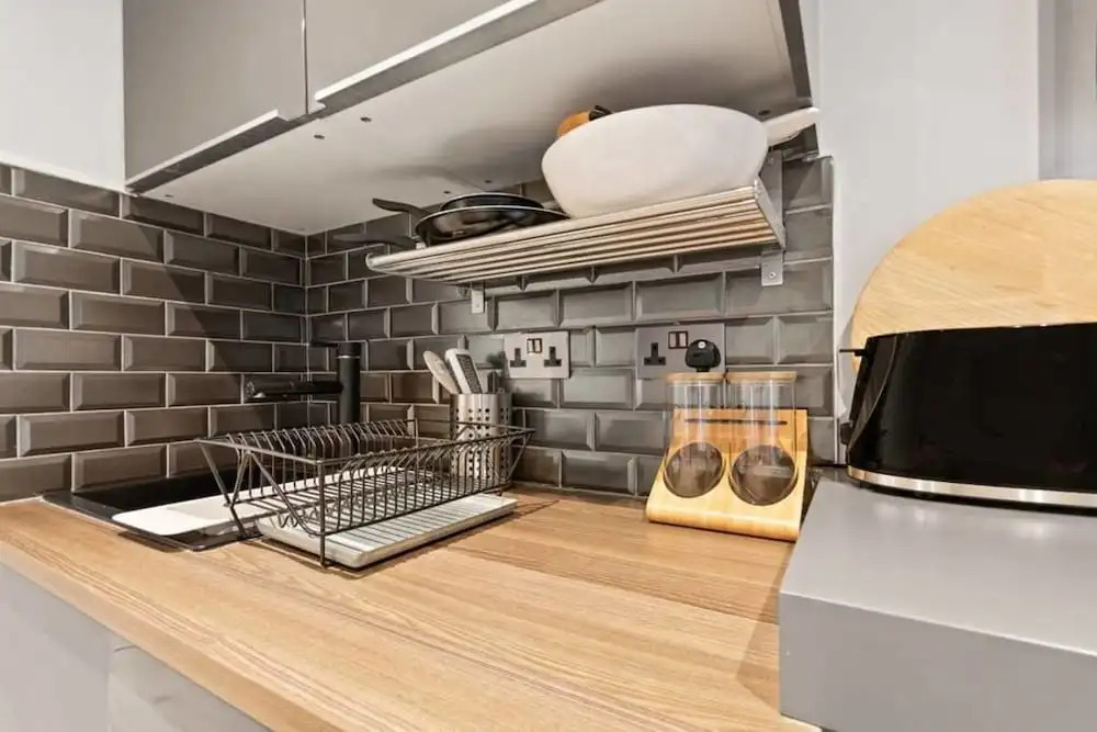 Designer 1 Bed apt W/terrace Sleeps 3 in Camden