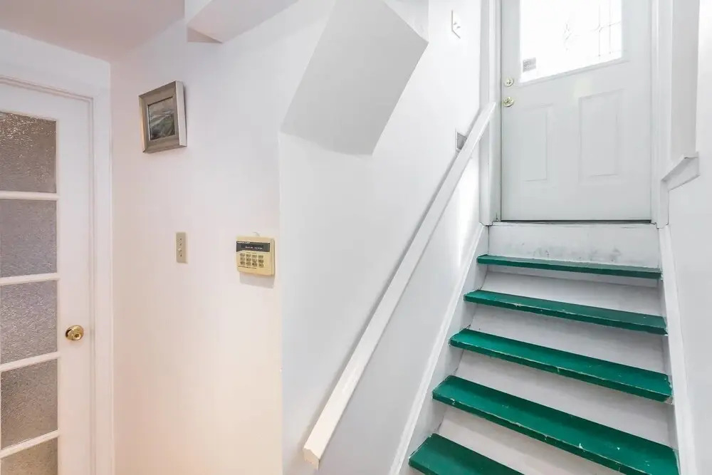 Retreat to a Beautiful Suite in Toronto