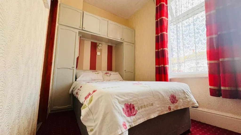 Delamere Hotel